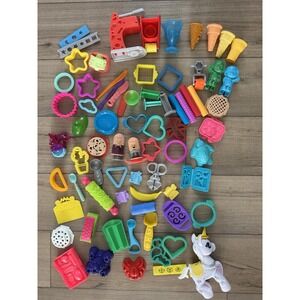 Play-Doh Dough tool set Molds Accessories Tools Cookie Cutters 75 pcs Lot Play